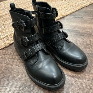 Womens combat boots size 8